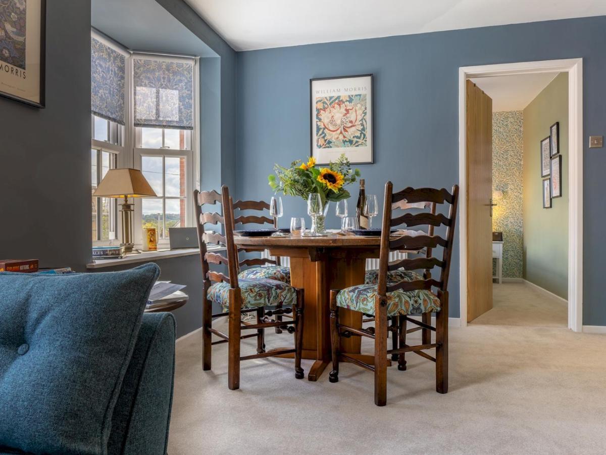 Apartment Pass The Keys The William Morris In The Centre Of